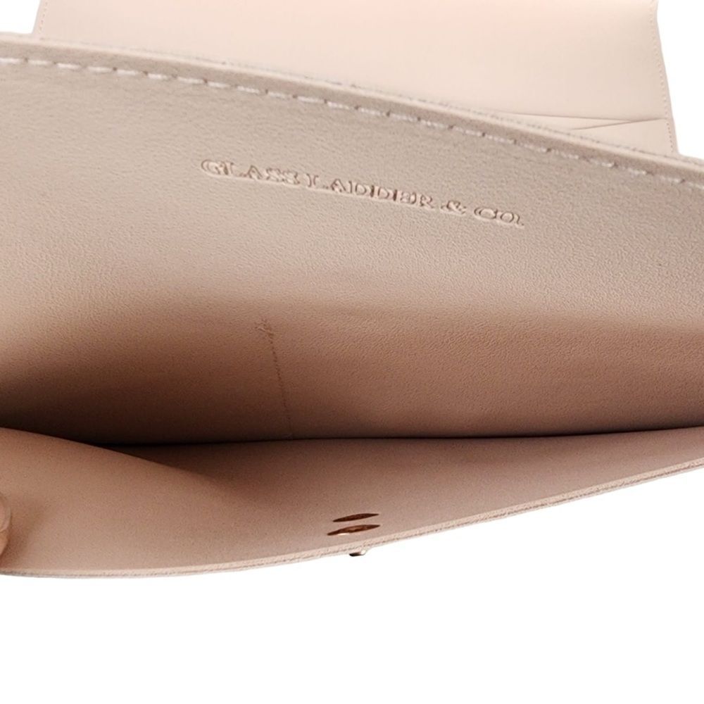 Glass Ladder & Co- The Meagan Portfolio in Blush Pink - Picture 9 of 14